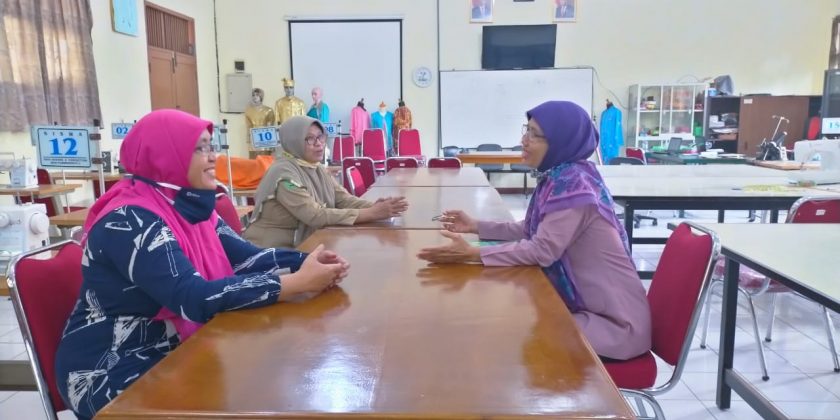 Kunjungan Tim Penilitian Balitbang Semarang di MAN 2 Banyumas