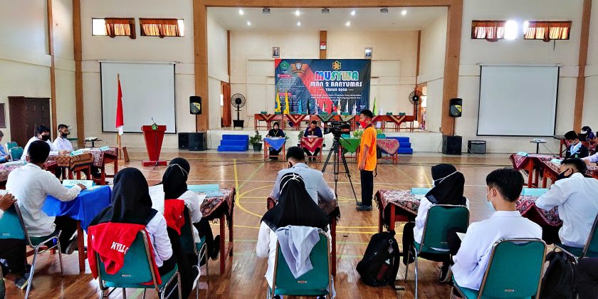 “Reorganisasi dan Regenerasi” Pada Kegiatan Musyawarah Siswa (MUSYWA) Tahun 2020 MAN 2 Banyumas Secara Daring