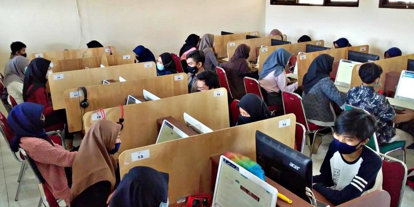 Pelaksanaan Try Out AKM Tahun Pelajaran 2020/2021 Di MAN 2 Banyumas