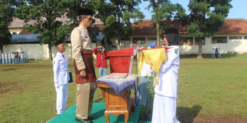 UPACARA PERINGATAN HUT RI ke 77 MAN 2 BANYUMAS