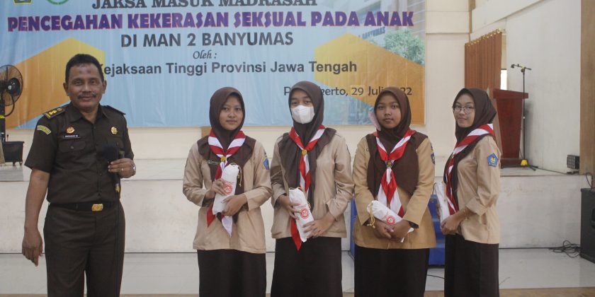JAKSA MASUK MADRASAH DI MAN 2 BANYUMAS