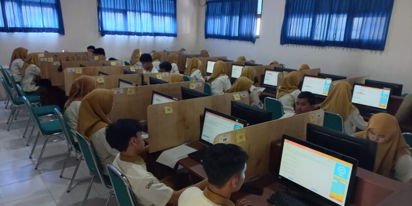 Siswa MAN 2 Banyumas Melaksanakan Tryout SNBT 2023