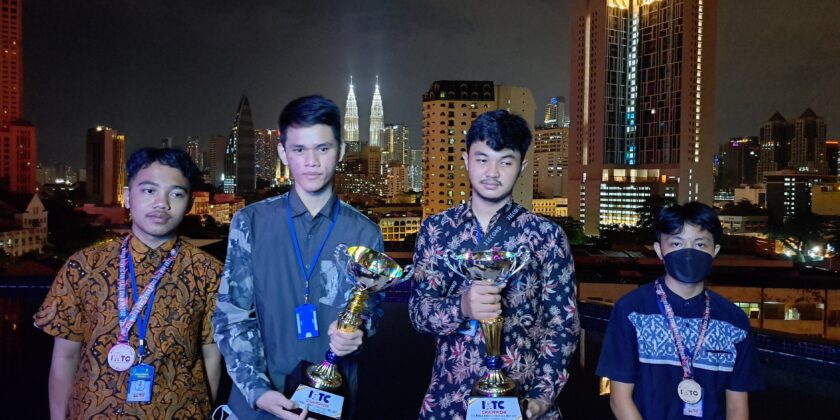 Siswa MAN 2 Banyumas Raih Prestasi Internasional di Malaysia