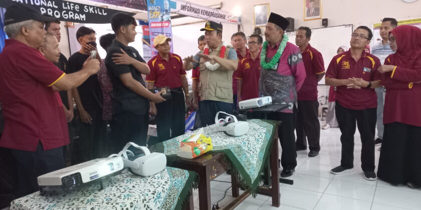 Kunjungan Bupati Banyumas di acara Milad MAN 2 Banyumas ke 31