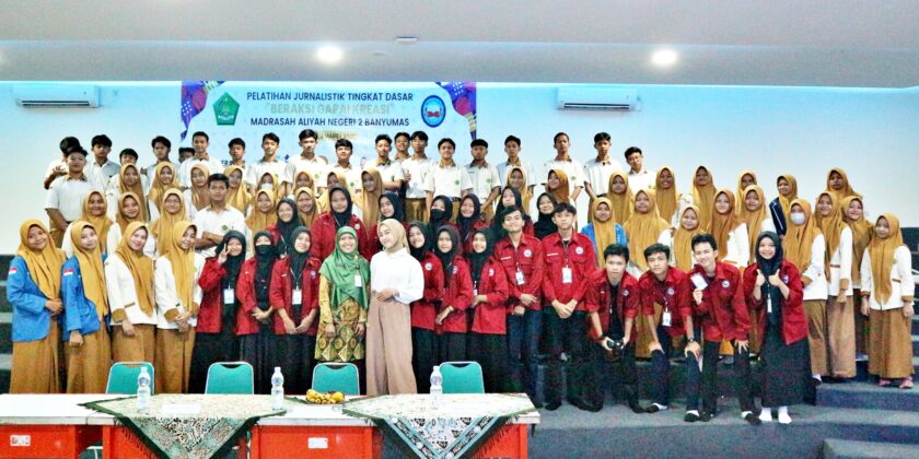 Pelatihan Jurnalistik Tingkat Dasar di MAN 2 Banyumas