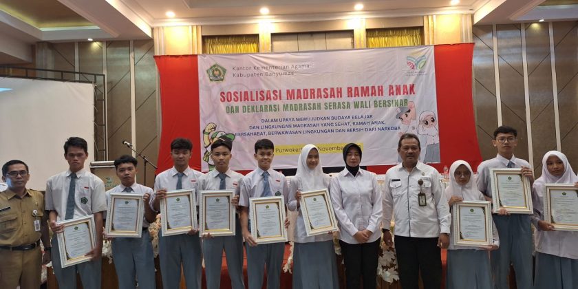 Sembilan Siswa MAN 2 Banyumas Raih Penghargaan Anak Inspiratif Madrasah Banyumas 2023