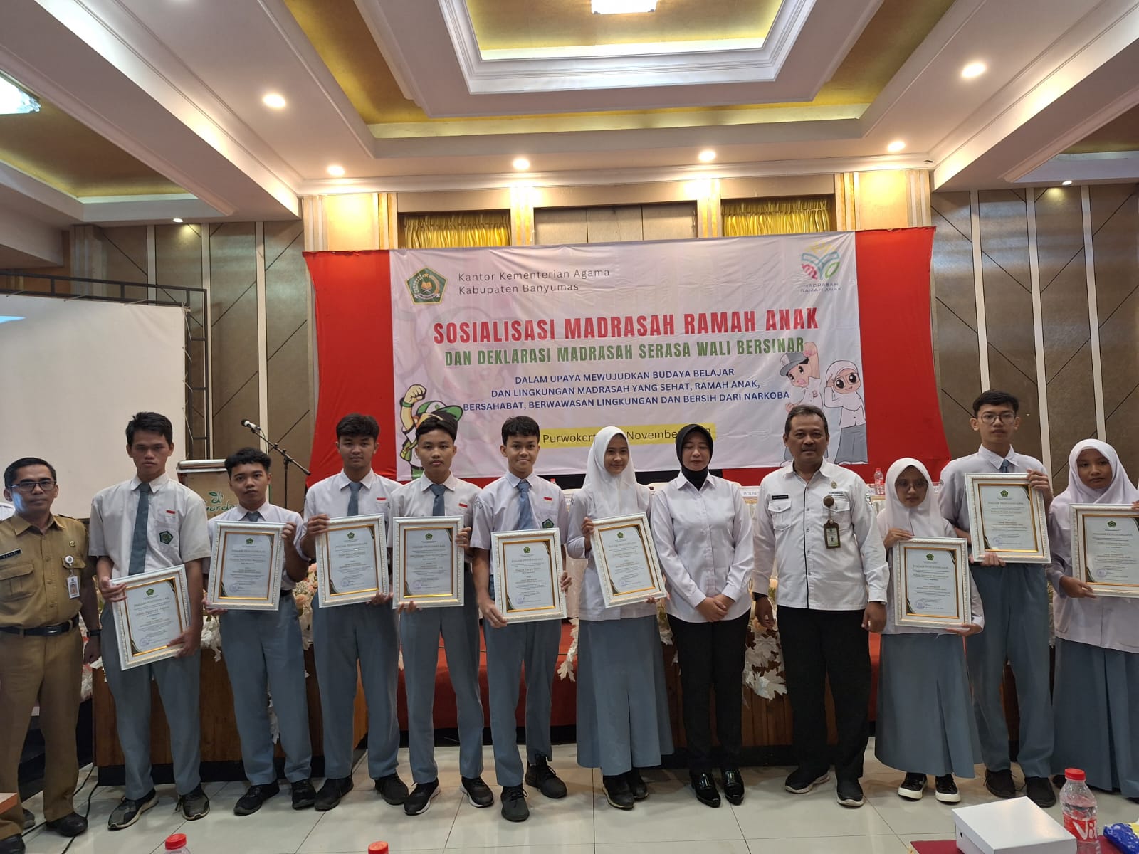 Sembilan Siswa MAN 2 Banyumas Raih Penghargaan Anak Inspiratif Madrasah Banyumas 2023