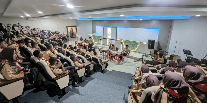 Sarasehan Orang Tua/Wali Siswa Pasukan Adhikara Usai Kegiatan Upacara Hari Pramuka Ke-63