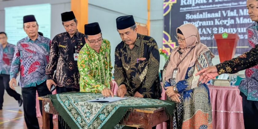 Hasil Rapat Pleno Komite MAN 2 Banyumas Disepakati Wali Murid