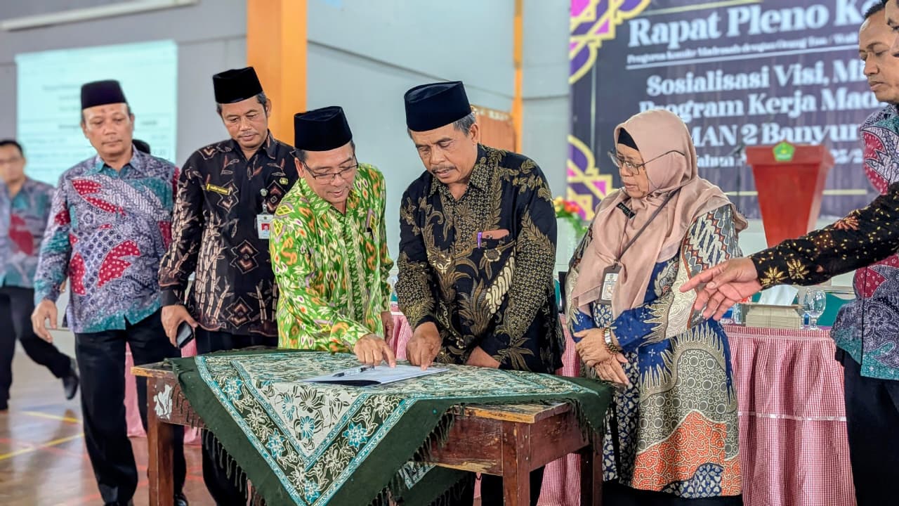 Hasil Rapat Pleno Komite MAN 2 Banyumas Disepakati Wali Murid